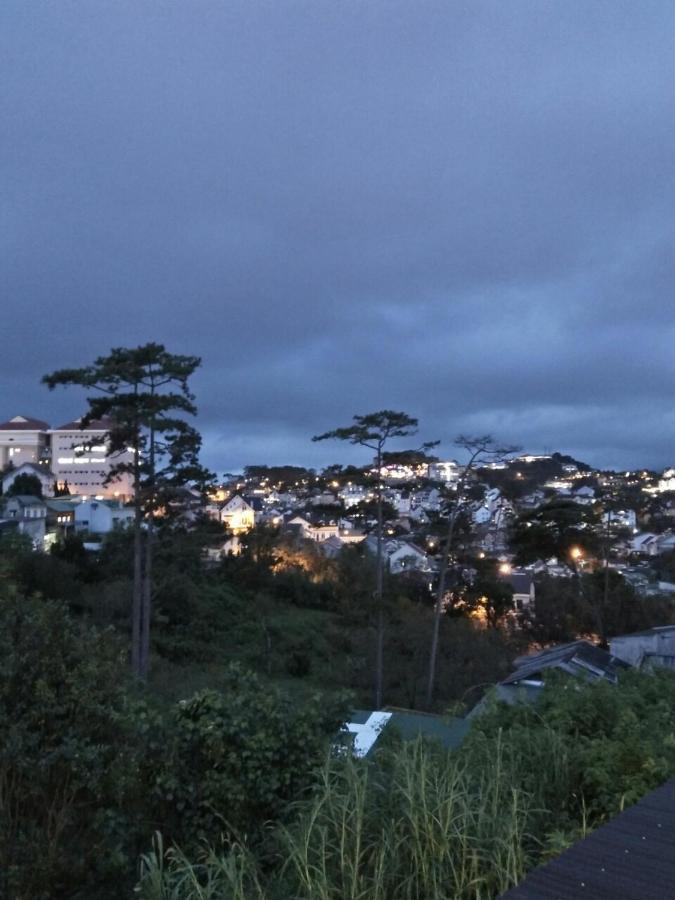 Nha Cua Soc Leilighet Dalat Eksteriør bilde